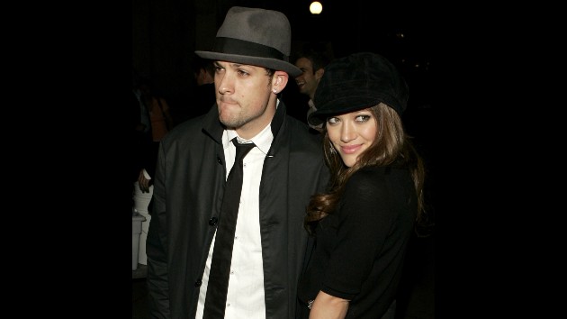 Hilary Duff brings ex-boyfriend Joel Madden out at NYC concert
